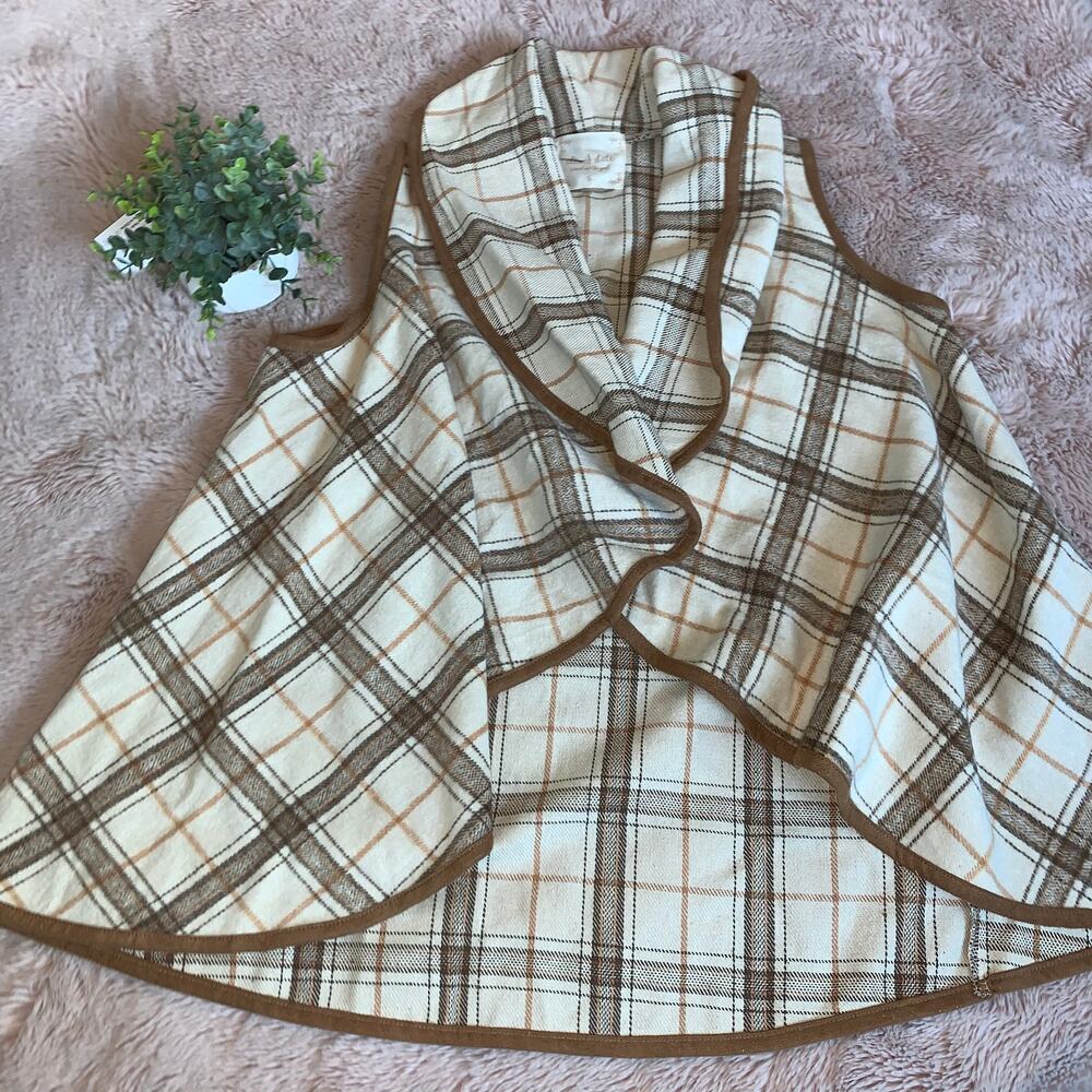 NWT Altar'd State Neutral Wool Blend Waterfall Beige Plaid Vest Size: Small - Picture 12 of 13